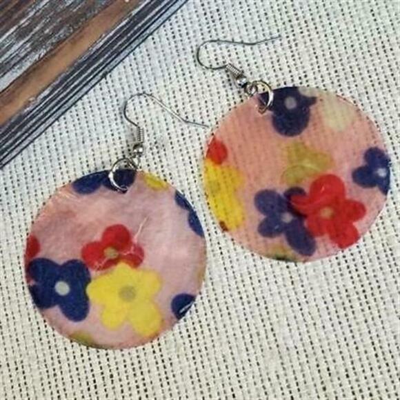 Capiz Shell Earrings Pink Blue Yellow Flowers - Picture 1 of 2